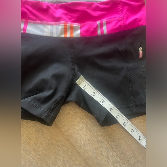 LULULEMON Athletic Bike Shorts - Picture 3 of 6